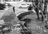 O livro é parte do trabalho de conclusão de Residência Integrada Multiprofissional em Saúde Coletiva (EducaSaúde/UFRGS). Propõe a reflexão tanto sobre a invisibilidade e a produção de vulnerabilidade às pessoas em situação de rua, quanto às possibilidades de produção de vida e de cuidado na experiência urbana. Tem como objetivo  propor uma narrativa visual que busca provocar o olhar reflexivo à experiência urbana, sobre a diversidade de maneiras de habitar, de se relacionar com a cidade, na perspectiva de que quem habita e vive na rua se relaciona com o meio urbano de forma diferente de quem apenas transita por ele.