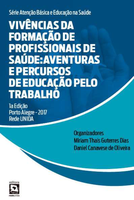 Nesta publicação constam 14 capítulos relatando experiências conforme percebidas pelos  seus atores, não a partir da formalidade dos currículos, mas na dobra dos projetos pedagógicos,  onde o controle institucional e a intencionalidade formal se borram e a aventura de tornar-se profissional de saúde assume protagonismo. Os textos com essa abordagem captados no edital foram acrescidos de um ensaio teórico produzido pelos organizadores, desenvolvendo epistemologicamente um conjunto de temas transversal aos artigos iniciais. Os textos foram agrupados em duas sessões: “Percursos formativos em território’ e “Experiências do trabalho em cena”. A leitura dos capítulos que compõem a coletânea permite identificar a vitalidade da produção e a diversidade de percursos formativos, que constituem conhecimento significativo e a potência emergente da singularização da formação das profissões da saúde, conforme está indicado nas políticas atuais das áreas da educação e da saúde.
